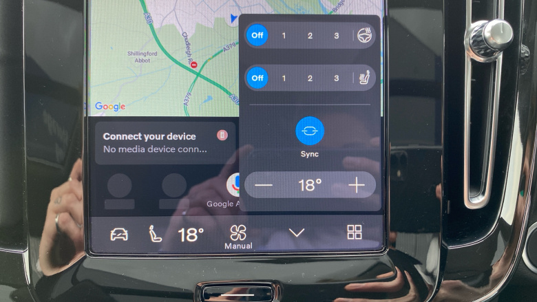 Volvo XC40 2.0 B3P Ultra Dark 5dr Auto Petrol Estate